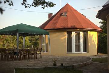 Фото номера Дом с 1 спальней Дома для отпуска Tsar-Petrovo Houses г. Tsar Petrovo 29